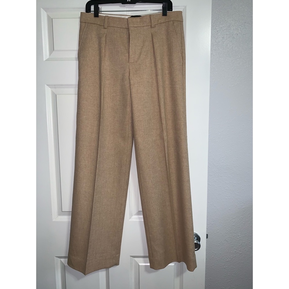 Banana Republic tan colored tweet pants